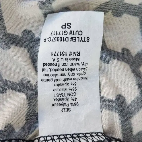 Gilli Black and Cream Print Shift Dress Size Small Petite Black Print Mini Dress