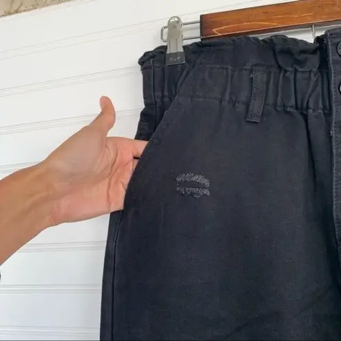 SheIn  High Waisted Black Distressed Paperbag Waist Jeans Size M