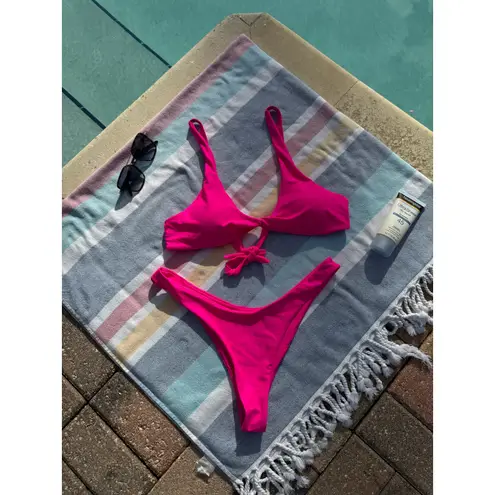 NWOT, Brand Unknown, Hot Pink Bikini Set, Tie Front Top & High Cut Bottom Sz XL