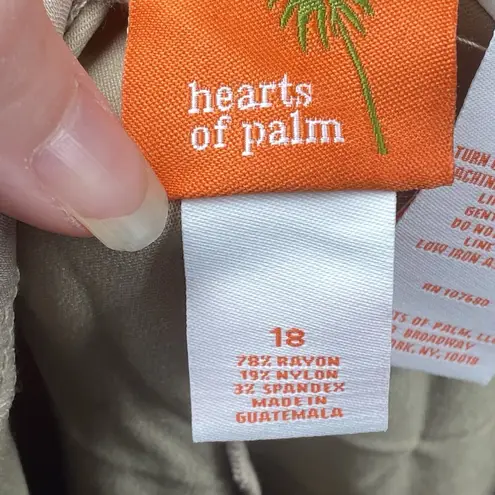 Hearts of Palm Shorts Women's 18 Solid Elastic Waistband Beige Pull On Stretch