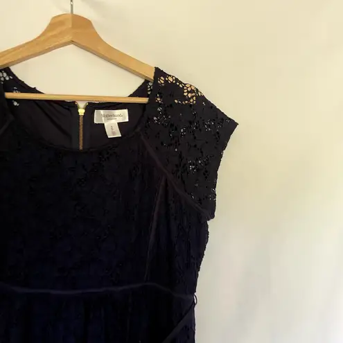 Motherhood navy blue lace dress midi women's size M nylon summer lightweight