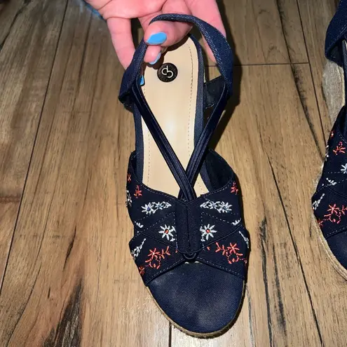 Christopher & Banks floral heels