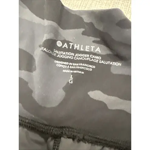 Athleta  Pants Women’s Salutation Jogger Size L Black Gray Camo