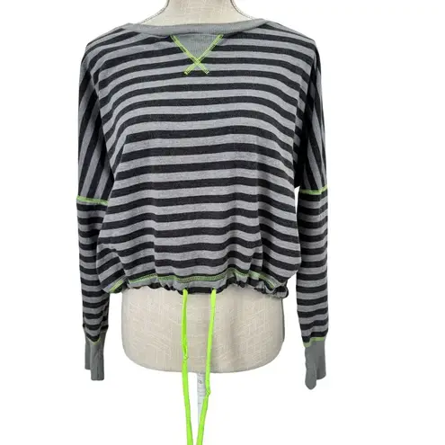 One Step Up Pullover Sweater Womens Size L Gray Black Striped Drop Shoulder Size L