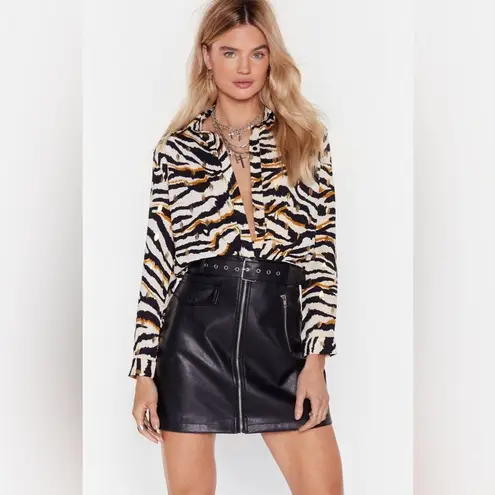 Nasty Gal  You Herd Me Oversized Long Zebra Blouse Size 8