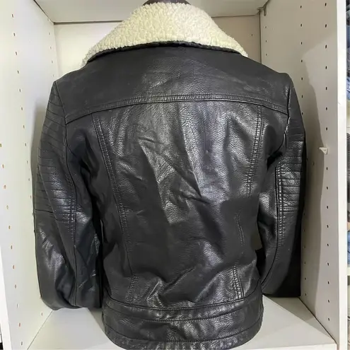 Women's Black Faux Leather Jacket M Quilted Sleeves Sherpa Collar Size M