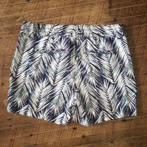 Banana Republic flat front palm leaf shorts Black Size 4