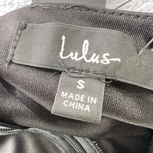 Lulus  Metallic Bodycon Mini Dress Small Black Silver Glitter Sparkle Party‎ NYE