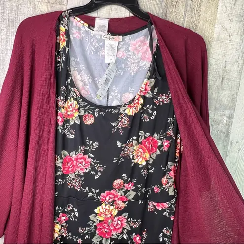 Love Squared (with flaw)Size 3X Maroon Floral Sleeveless Jewel Neck Sheat…