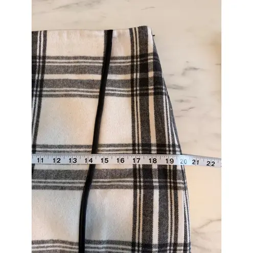 Joe Fresh Plaid Wool Blend Wrap Mini Skirt Black White Party Women's Size 6