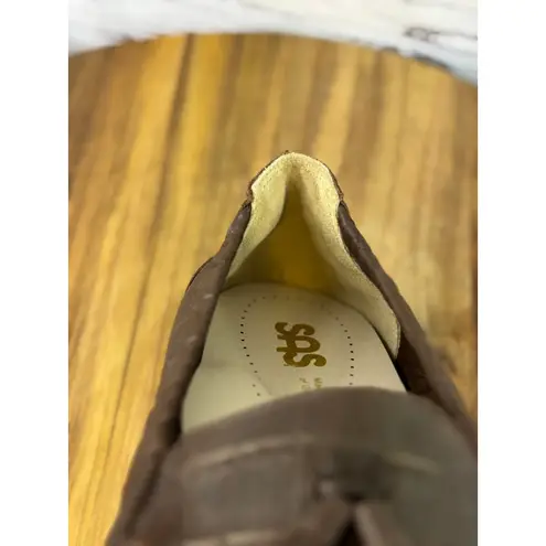 Women's SAS Brown Alligator Print Loafers 11.5