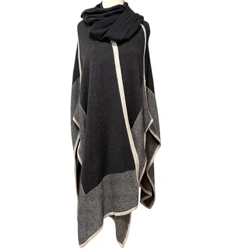 Nic+Zoe Sweater Wrap Attached Scarf Dark Gray Cream One Size