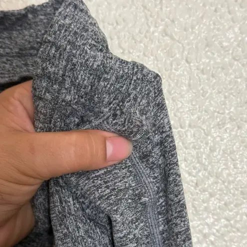 Vuori Heathered Gray Women's performance Joggers size Large