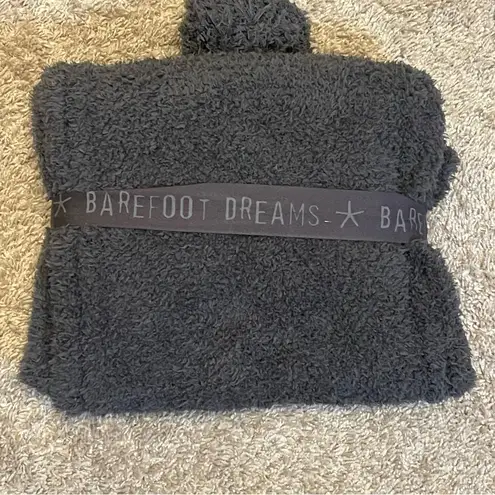 Barefoot Dreams  Slate Blue Blanket and Hat Set