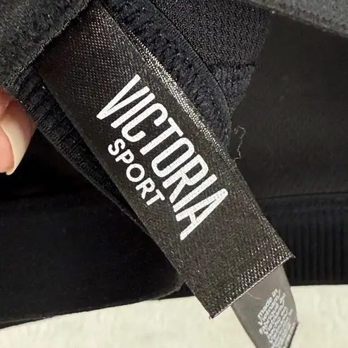 Victoria Sport Victoria Sport Knockout Gray Black Racerback Sports Bra 32B