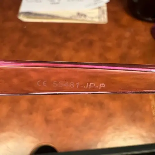 NWOT light pink sunnies with light pink lensesâto add a rosy glow to yourâlife!