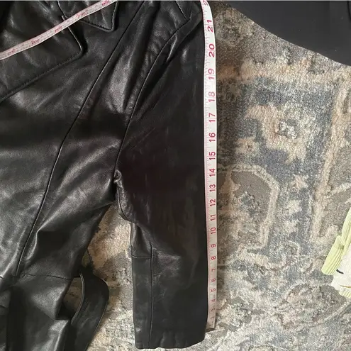 Eddie Bauer  vintage leather lambskin trench XS (flaw)