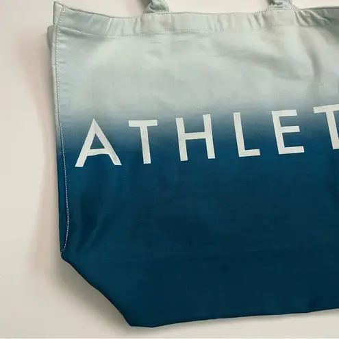 Athleta  Tote Bag Lightweight Beach Travel Gym Ombré Blue