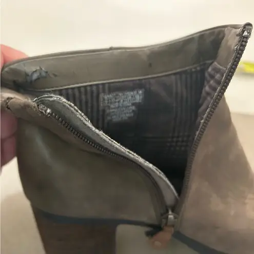 Rockport! Elegant Taupe Ankle Booties 7 1/2–great shape/clean Brown Size 7.5