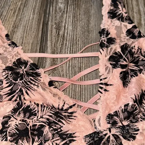 PINK - Victoria's Secret VS Pink Lace Lightly Lined crisscross Bralette bra tropical floral black large
