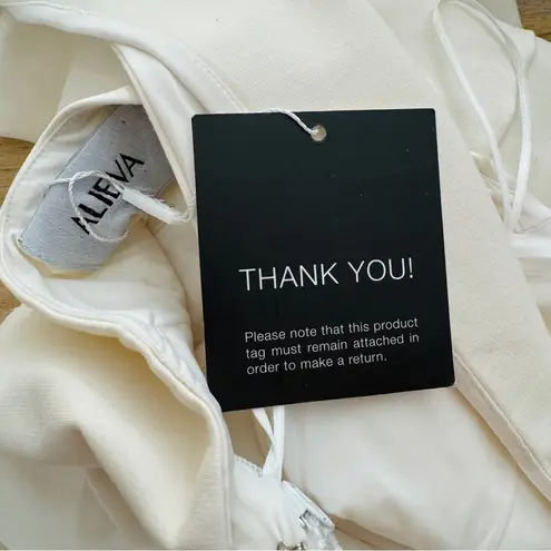 Alieva Modern Jumpsuit Off White One Arm Jumpsuit size S NWT