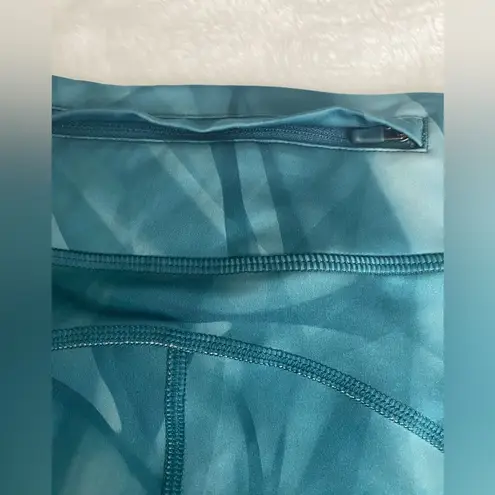 Nike  Women's Run Division Epic Faster Tie-Dye Pattern Leggings