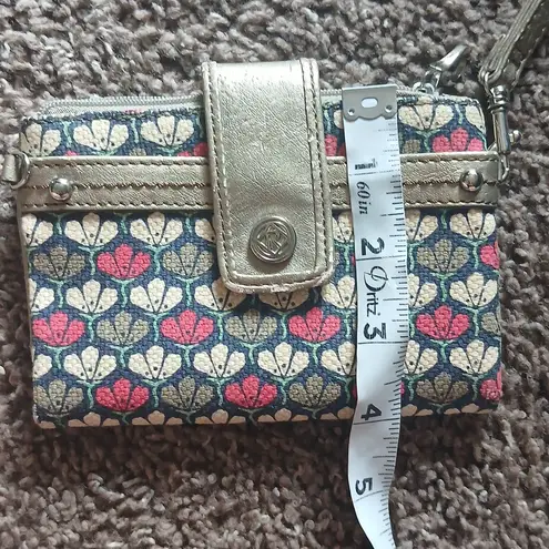 Relic Floral Wristlet Wallet