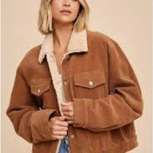 Gap  Women’s Sherpa Lined Corduroy Jacket – Size Small Tall thumbnail 2