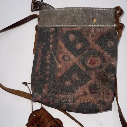 Uchi Gold Splattered Small Canvas Crossbody Equestrian Boho Vintage Wear Purse Brown