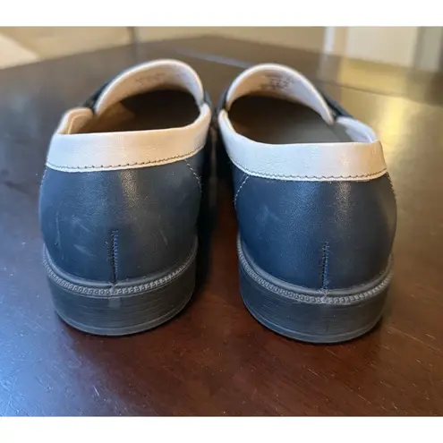 Hotter Loafers Shoes Women's 8 Navy Cream Spectator Flat Dorset Leather Slip