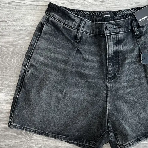 EXPRESS NWT  Super High Waisted Tailored Denim Shorts Faded Black Wash Medium