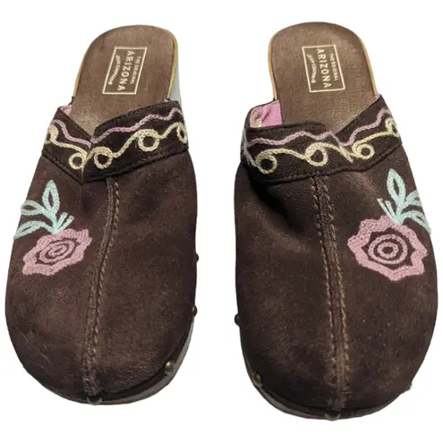 Vtg Y2K Arizona Brown Suede Pink Floral Embroidered Wooden Heel Studded Clogs 5 Size undefined