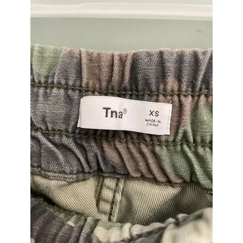 TNA Camo Joggers Size XS Cotton Zipper Pockets Casual Pull On Aritzia Green
