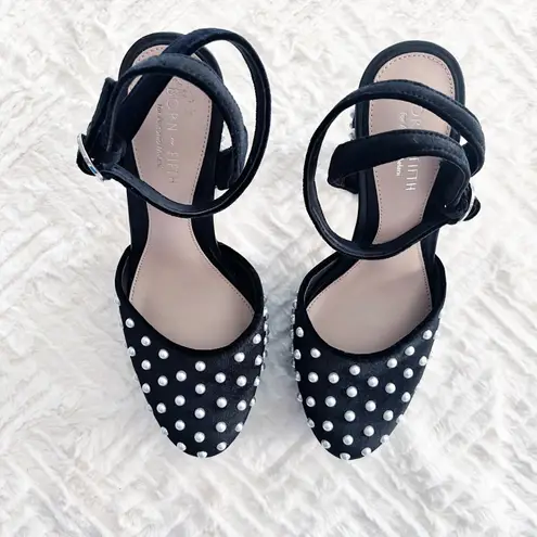 Born on Fifth for Antonio Melani Emily Black Velvet Pearl Platform Pumps Size 6