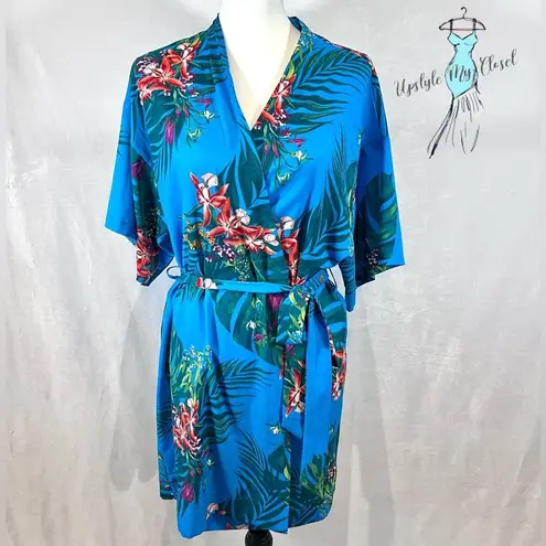 Soma lightweight silky feeling tropical print swim wrap or robe size small/med