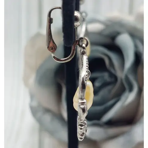 Vintage Silver Tone Drop Dangle Faux Pearl & Floral Hoop Earrings Clip On 1.75"