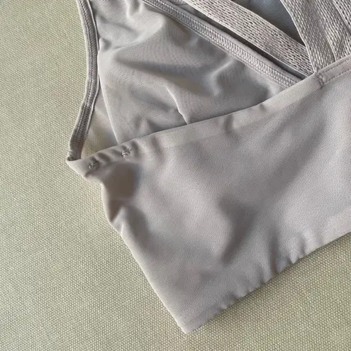 Nike  Dri-FIT ADV Indy Women's Light-Support Padded Strappy Sports Bra