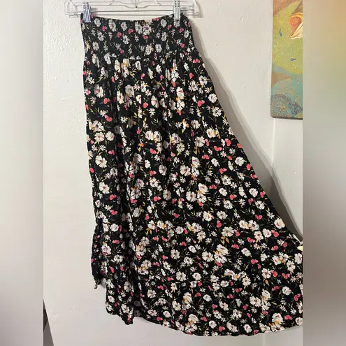 Patrons of Peace Black Floral Maxi Skirt Size Small