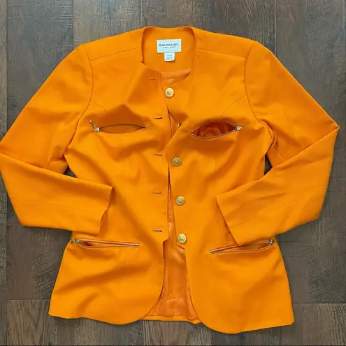 EMANUEL UNGARO 100% wool blazer and skirt set, size 6/40