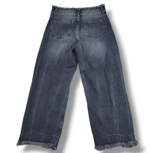 United Colors Of Benetton Jeans Size 25 26x22 Cropped Jeans Distressed Destroyed