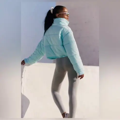 FP Movement High Frequency Cropped Puffer Jacket Coat Ski Snow Winter Large Blue