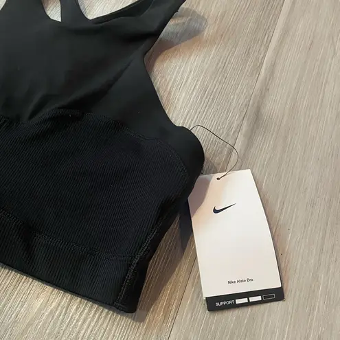 Nike  Yoga Dri-fit Alate Curve Ribbed Bra In Black ~ Size Medium