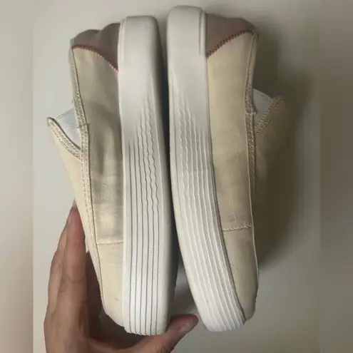 Hey Dude Women's Sunapee W Craft Linen Slip-On Shoes