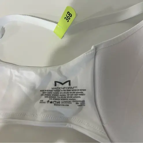 Maidenform  T-shirt Bra Full Coverage 36B White Underwire Convertible Straps