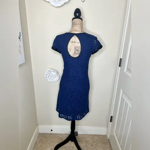 Uncle Frank NTM: Navy & Black Lace Dress with Keyhole Back Ruching Waist Sz M - Image 7