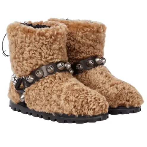 Miu Miu Genuine Shearling Studded Booties Après Ski Winter Boots EU 36 US 6 fur