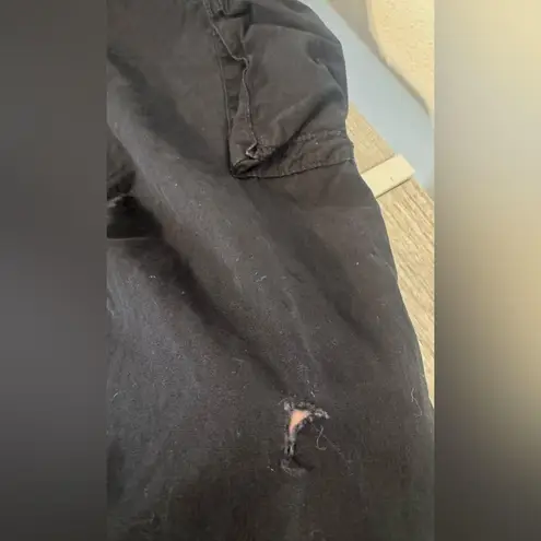 Norma Kamali Black Cotton Convertible Cargo Pants Adjustable Length Sz 8 *HOLE