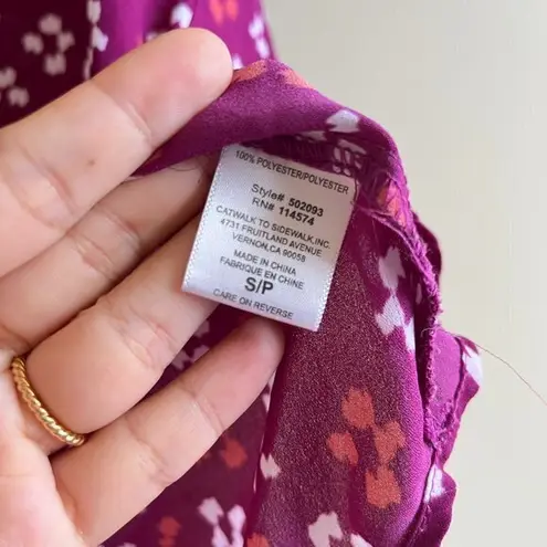 Pleione Maroon Hi Lo Mixed Media Top Blouse Short Sleeve Womens Size S Floral