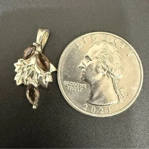 925 Sterling Silver Smoky Quartz Marquis Grape Vine Leaf Small Pendant 3g.