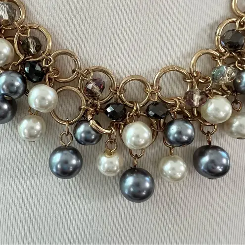 FAUX Pearl Bauble Necklace w/ Gold Toned Metal
